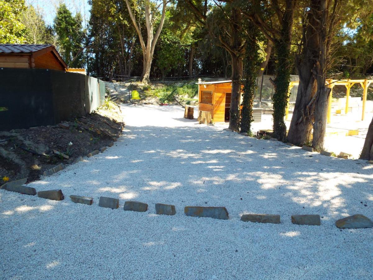 Gite De Leonie Moulin De Tartay En Avignon Bagian luar foto